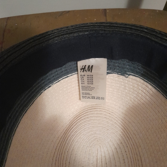 H&M unisex tricolor straw fedora hat, size 56/medium - Picture 9 of 9